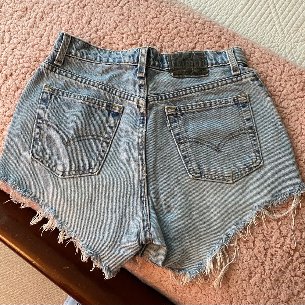 RARE SILVER TAB LEVI JEAN SHORTS